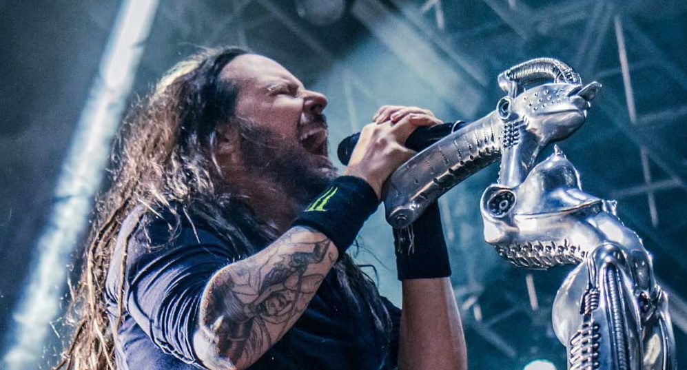 HR Giger’ın Korn grubuna tasarladığı özel tasarım mikrofon