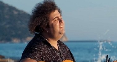 İsmail Karayün’ün İlk Albümü “İnsan İnsanın Kılıcı” Dünya Basınında