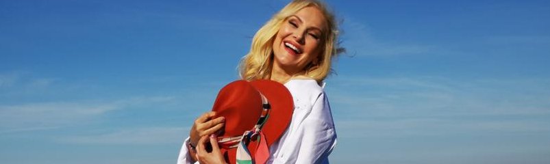 Zeliha Sunal’dan Çevreci Çağrı “Sev Dünyayı”