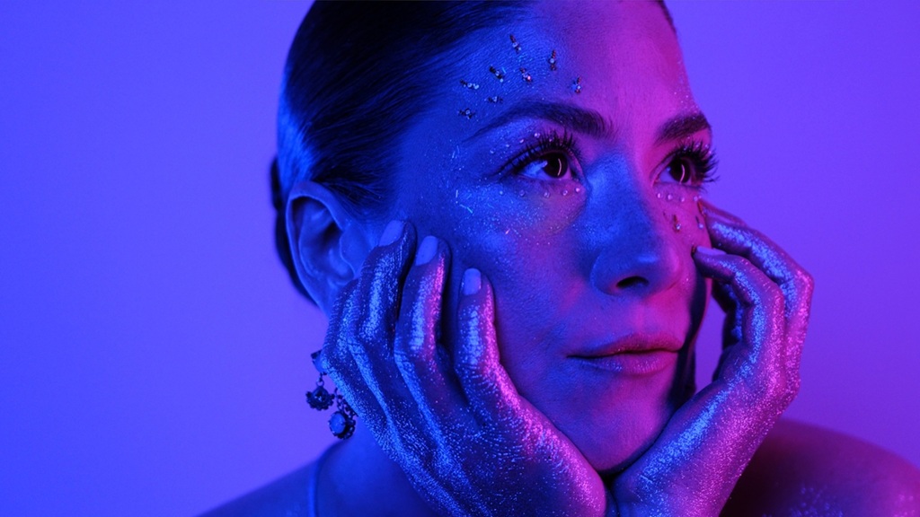 Alicia’nın Unutulmaz Şarkıların Lo-Fi Yorumlarıyla Dolu Yeni Albümü “Radyo Neptün”
