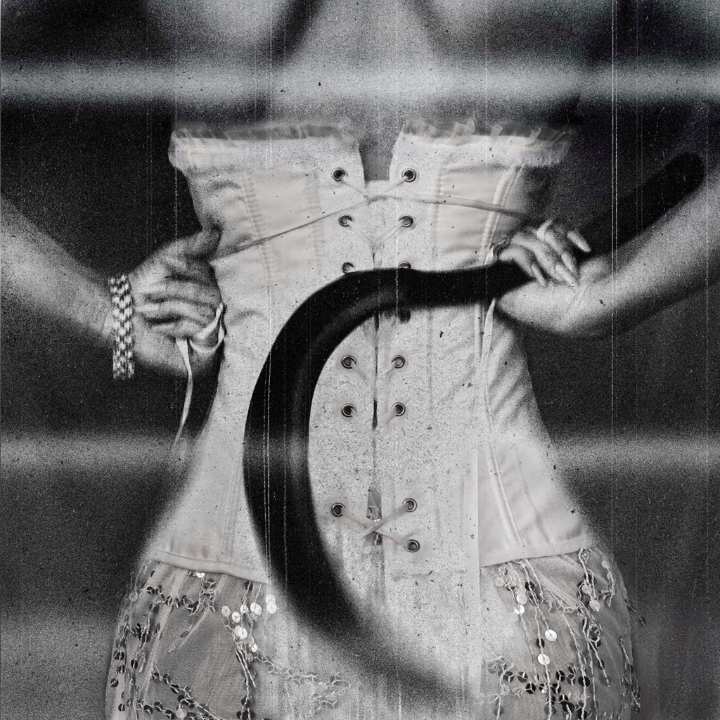 Pınar Azizoğlu “Cellat” İle Keskin Sınırlar Çiziyor